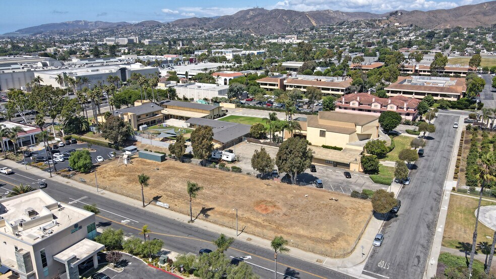 3637 Dean Drive, Ventura, CA à vendre - Aérien – Image 3 sur 12