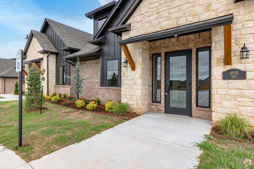 17800 Knox Farm Rd, Edmond, OK à louer - Photo de l’immeuble – Image 3 sur 13