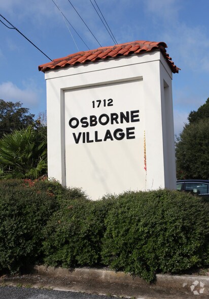 1712 Osborne Rd, Saint Marys, GA à louer - Photo de l’immeuble – Image 2 sur 4