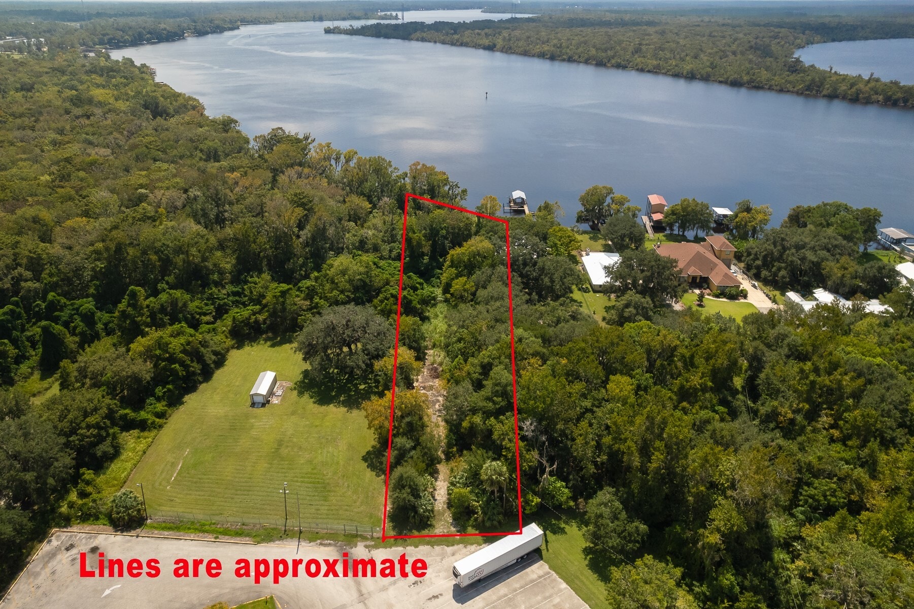 227 S US Highway 17, East Palatka, FL à vendre Photo principale– Image 1 sur 18
