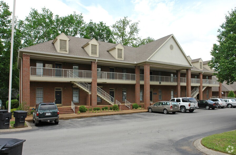 745 S Church St, Murfreesboro, TN à louer - Photo principale – Image 1 sur 5