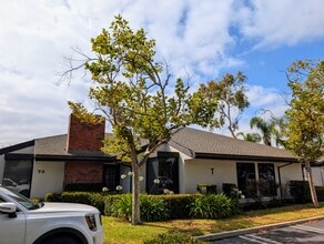 3151 Airway Ave, Costa Mesa, CA à louer Photo de l’immeuble– Image 2 sur 19