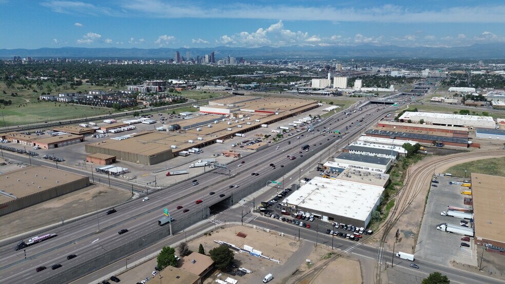 4751-4755 E 46th Ave, Denver, CO à louer - Photo de l’immeuble – Image 3 sur 5