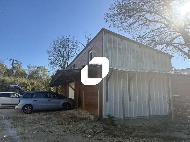 Local d'activités dans Camblanes-et-Meynac à vendre - Photo de l’immeuble – Image 1 sur 6
