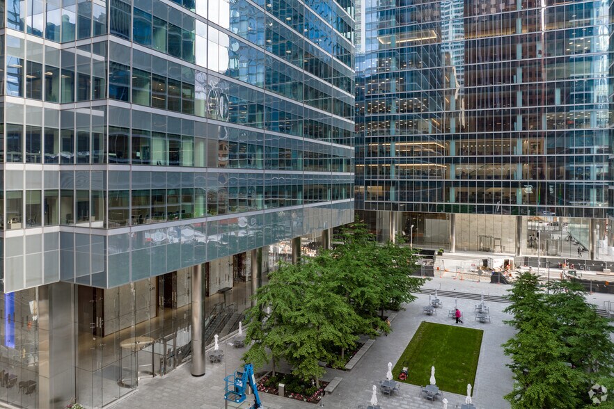 333 Bay St, Toronto, ON à louer - Photo de l’immeuble – Image 2 sur 5