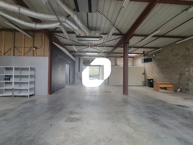 Plus de détails pour 20 Rue Gustave Madiot, Bondoufle - Bureau, Local d'activités à louer