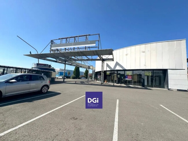 Plus de détails pour Local commercial à louer