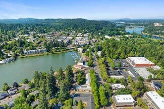 Plus de détails pour 50 Northshore Rd, Lake Oswego, OR - Logement à vendre