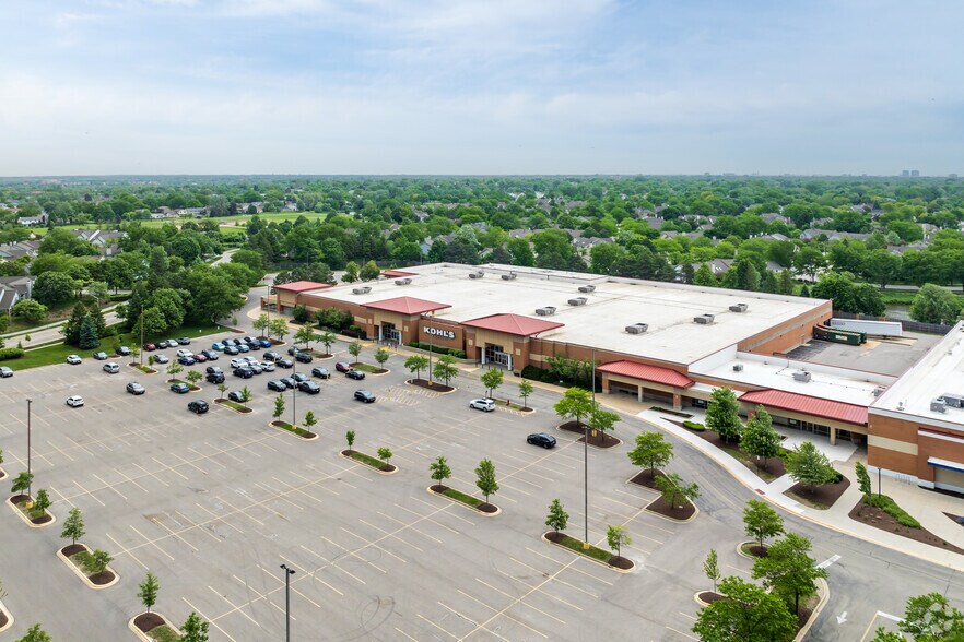171 Barrington Rd, Schaumburg, IL à vendre - Photo de l’immeuble – Image 3 sur 6