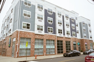 Plus de détails pour 134 Sussex Ave, Newark, NJ - Coworking à louer