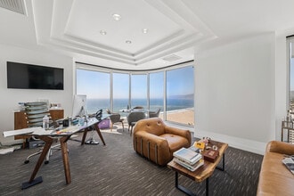 100 Wilshire Blvd, Santa Monica, CA à louer Photo intérieure– Image 2 sur 13