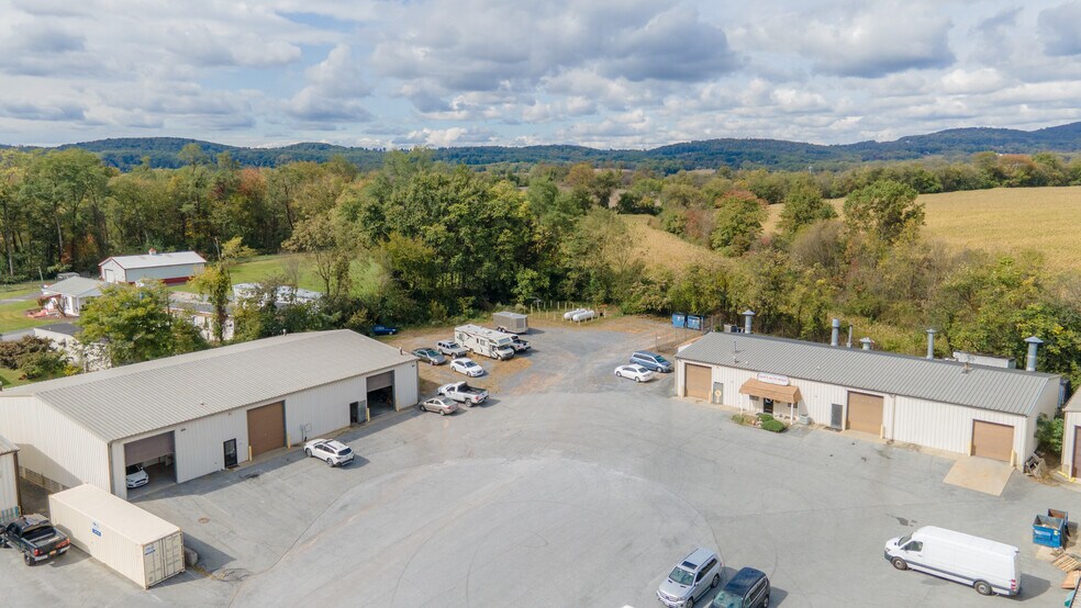 5908 Enterprise Ct, Frederick, MD à louer - Aérien – Image 2 sur 7
