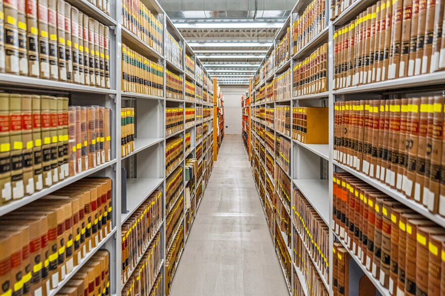 75 Van Block Ave, Hartford, CT à vendre - Photo de l’immeuble – Image 2 sur 7