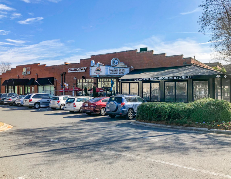 911 E Morehead St, Charlotte, NC à louer - Photo de l’immeuble – Image 1 sur 8