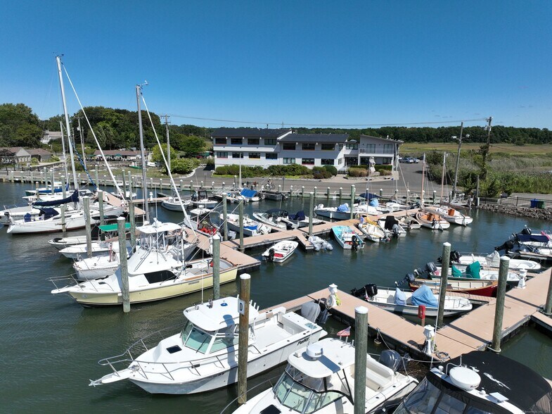 530 Old Whitfield St, Guilford, CT à vendre - Photo de l’immeuble – Image 2 sur 25