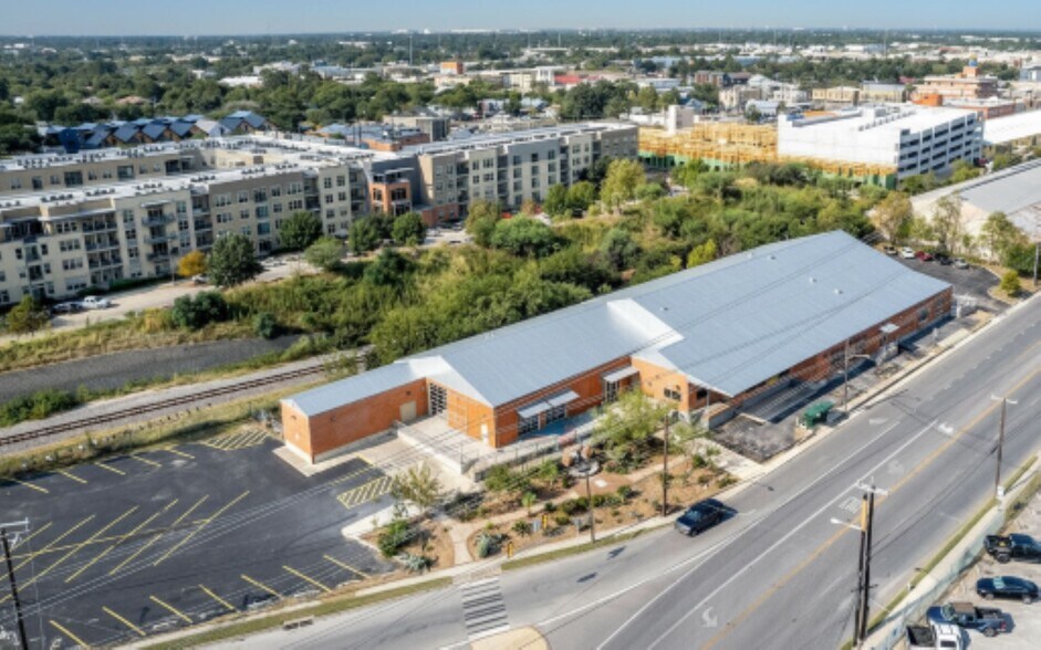 1518 S Alamo St, San Antonio, TX à louer - Aérien – Image 2 sur 16