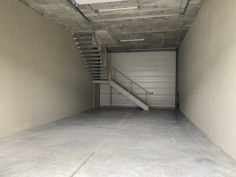 5 Allée Jacques Delors, Gradignan à louer - Photo de l’immeuble – Image 2 sur 3