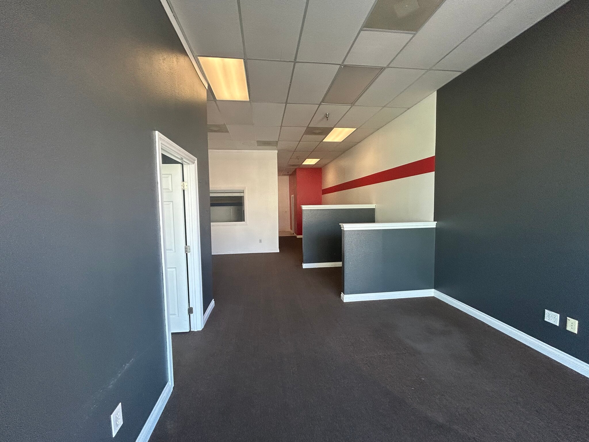 520-540 W Palmdale Blvd, Palmdale, CA à louer Photo intérieure– Image 1 sur 6