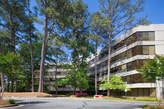 Plus de détails pour 2801 Buford Hwy NE, Atlanta, GA - Bureau à louer