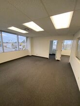 3605 Long Beach Blvd, Long Beach, CA à louer Photo de l’immeuble– Image 1 sur 4