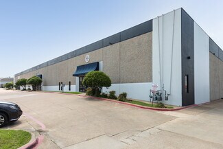 Plus de détails pour 3011-3017 Red Hawk Dr, Grand Prairie, TX - Industriel/Logistique à louer