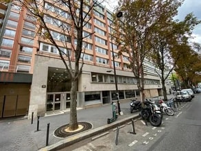 Bureau dans Paris à louer Photo de l’immeuble– Image 1 sur 23