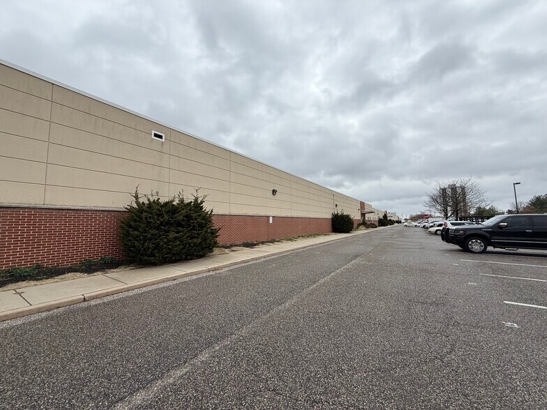 3100 Penrose Ferry Rd, Philadelphia, PA à vendre - Photo de l’immeuble – Image 1 sur 3
