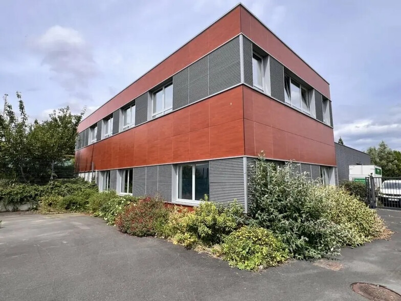 Bureau dans Bretteville-sur-Odon à louer - Photo de l’immeuble – Image 1 sur 14