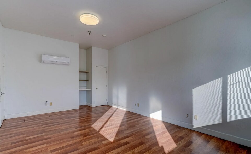 6720 Corsair Ave, Prescott, AZ à louer - Photo de l’immeuble – Image 2 sur 10