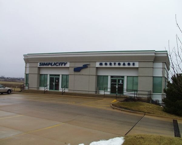3170 E 53rd St, Davenport, IA à louer - Photo de l’immeuble – Image 3 sur 22