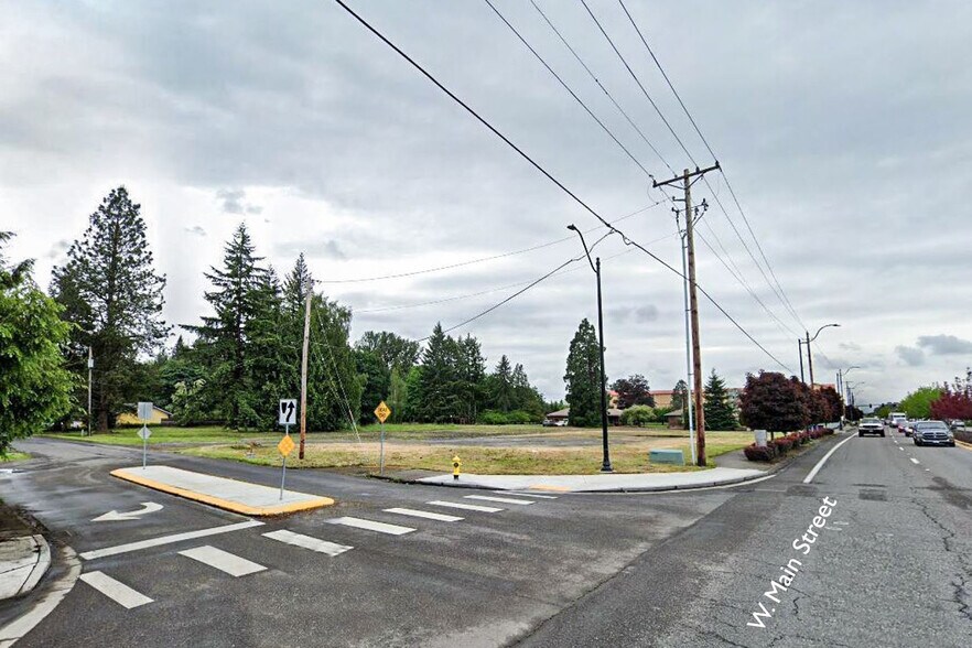 103 SW 13th Ave, Battle Ground, WA à vendre - Photo principale – Image 1 sur 1