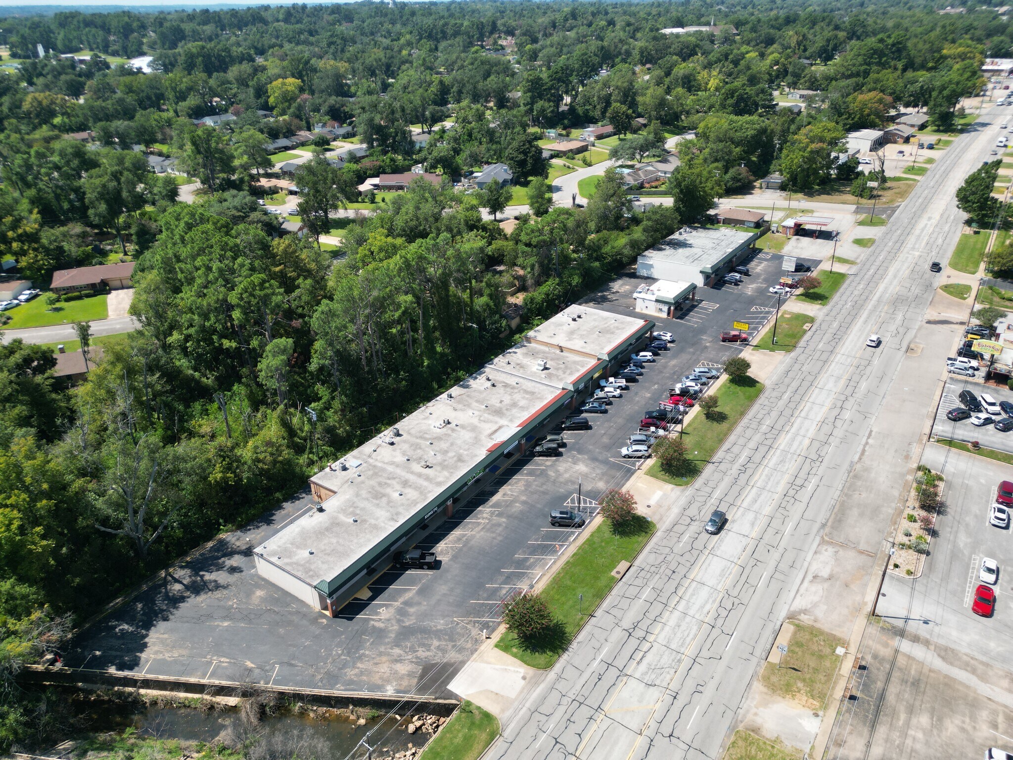 2400-2500 Fifth St, Tyler, TX à louer Photo de l’immeuble– Image 1 sur 11