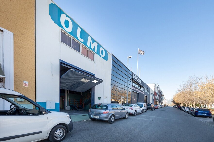 Industriel/Logistique dans Atarfe à vendre - Photo de l’immeuble – Image 1 sur 21
