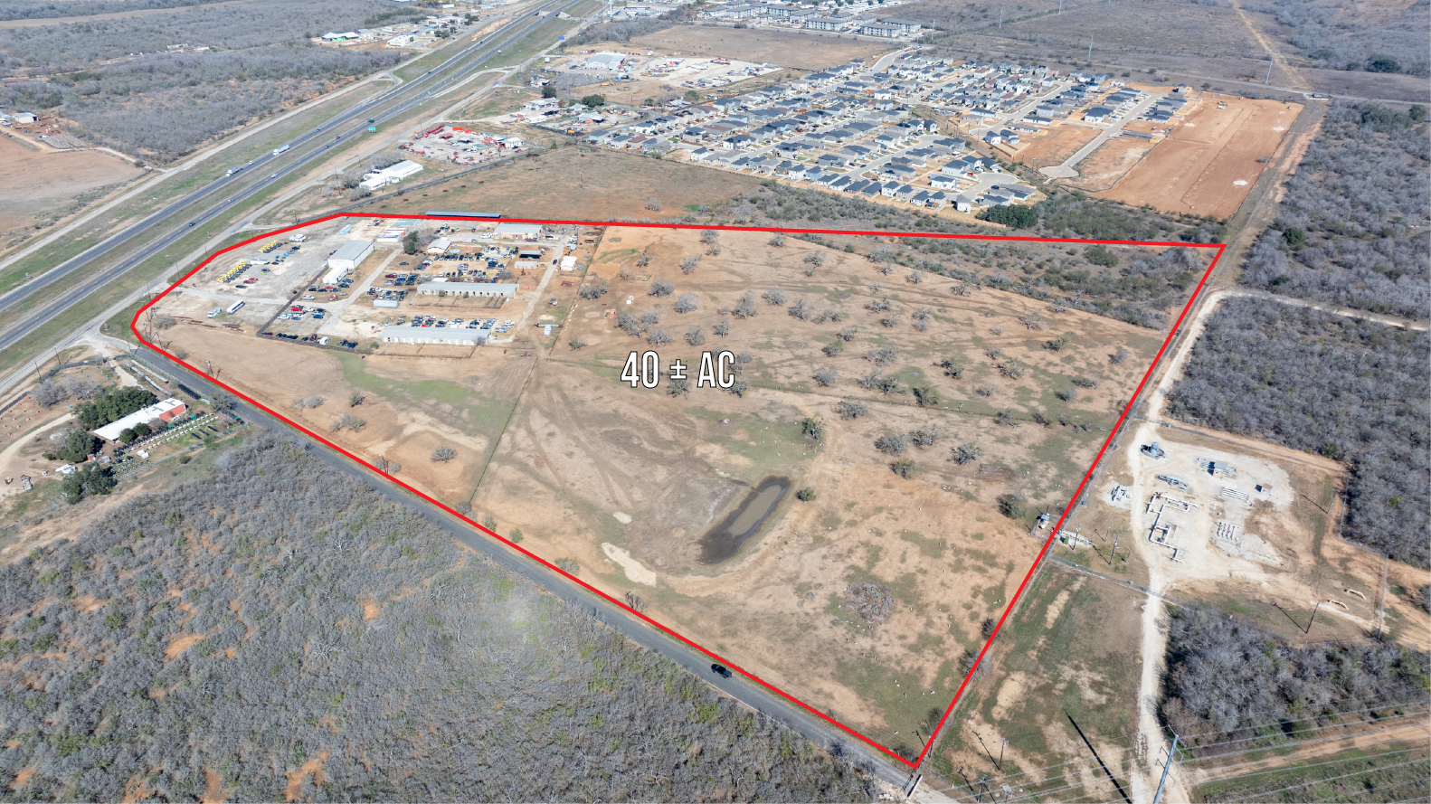 14895 Donop Rd, Elmendorf, TX à vendre Photo principale– Image 1 sur 6