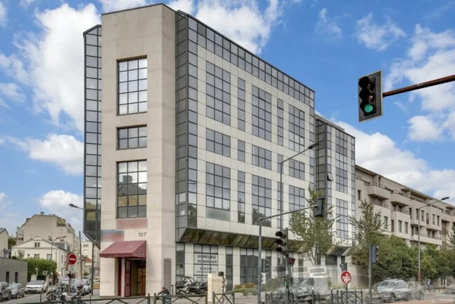 Plus de détails pour 107 Quai Du Docteur Dervaux, Asnières-sur-Seine - Bureau à louer