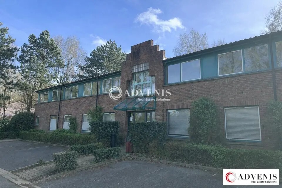 Bureau dans Villeneuve-d'Ascq à louer Photo principale– Image 1 sur 8