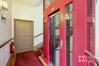 18 Rue Royale, Paris à louer Photo intérieure– Image 2 sur 8