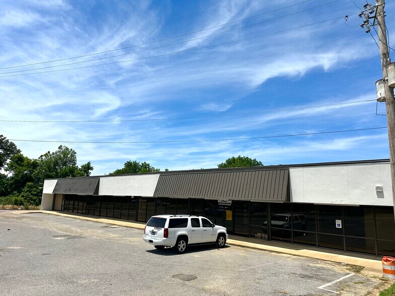 3752 Winchester Rd, Memphis, TN à louer - Photo de l’immeuble – Image 2 sur 4