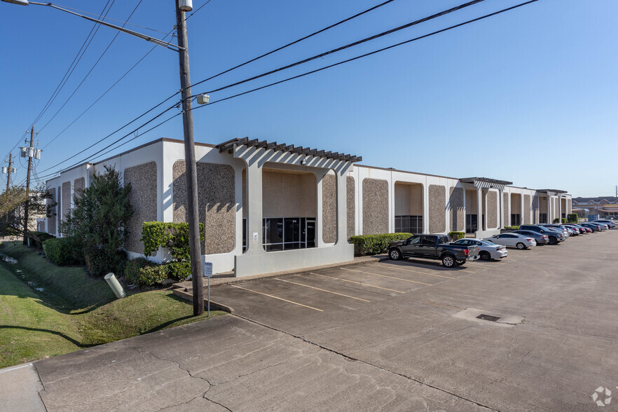 8701-8723 Knight Rd, Houston, TX à louer - Photo de l’immeuble – Image 1 sur 6