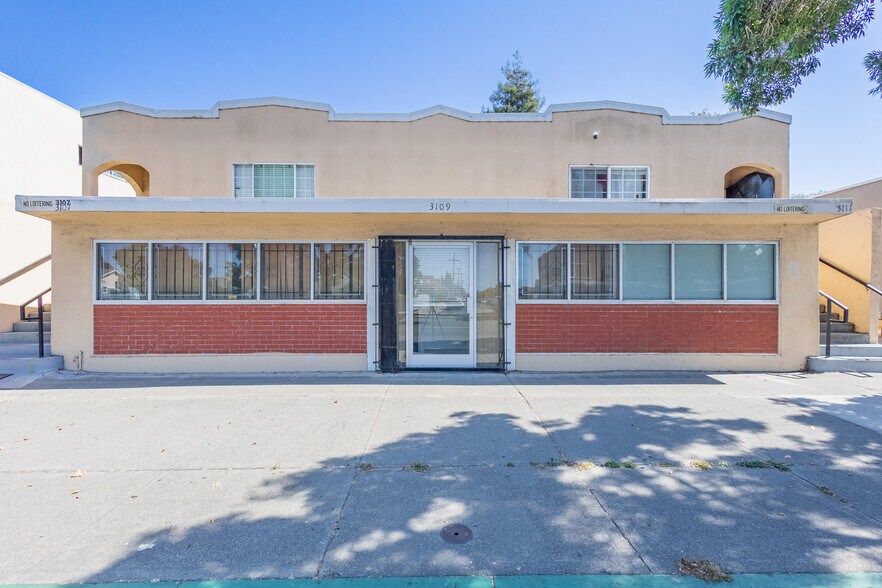 3109 Sacramento St, Berkeley, CA à vendre - Photo de l’immeuble – Image 3 sur 42