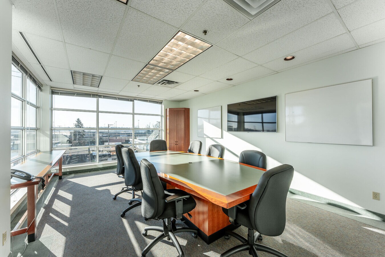 1460-1488 Main St, North Vancouver District, BC V7J 3V3 - Lot 300 -  - Photo intérieure - Image 2 of 14