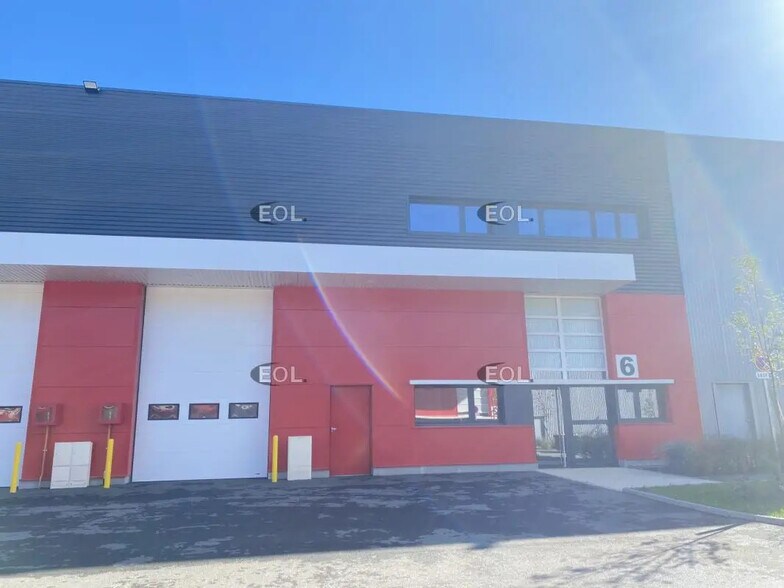 Industriel/Logistique dans Heyrieux à louer - Photo de l’immeuble – Image 2 sur 12