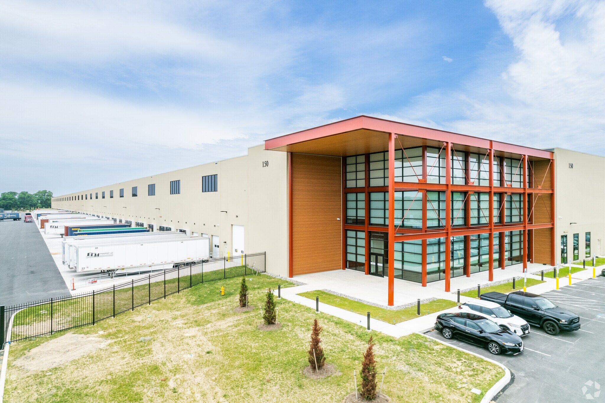 150 Cesanek Rd, Northampton, PA à louer Photo de l’immeuble– Image 1 sur 7