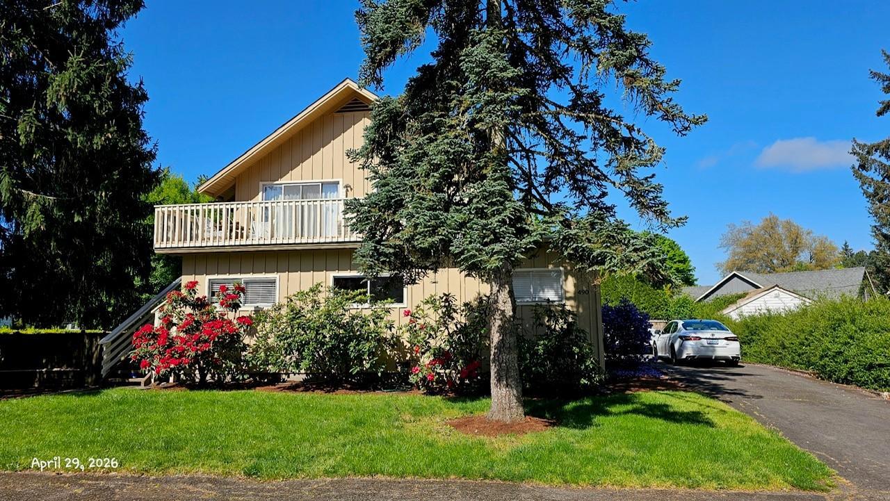 490 Walnut Ln, Eugene, OR à vendre Photo principale– Image 1 sur 5