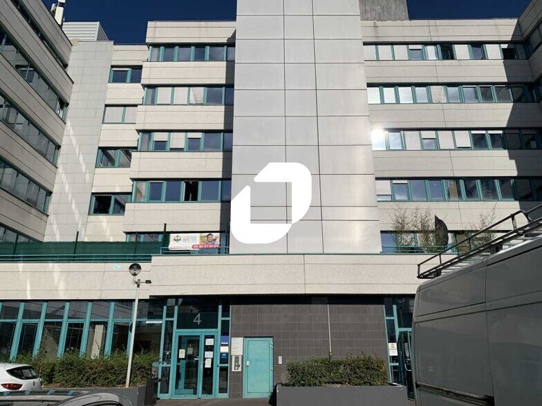 4 Ter Avenue De France, Massy à louer - Photo de l’immeuble – Image 1 sur 12