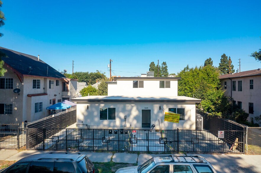 1023 E 28th St, Los Angeles, CA à vendre - Photo de l’immeuble – Image 2 sur 21