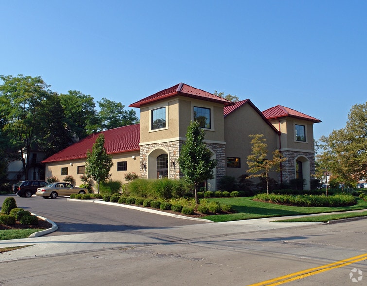 640 N Fountain Ave, Springfield, OH à vendre - Photo principale – Image 1 sur 12