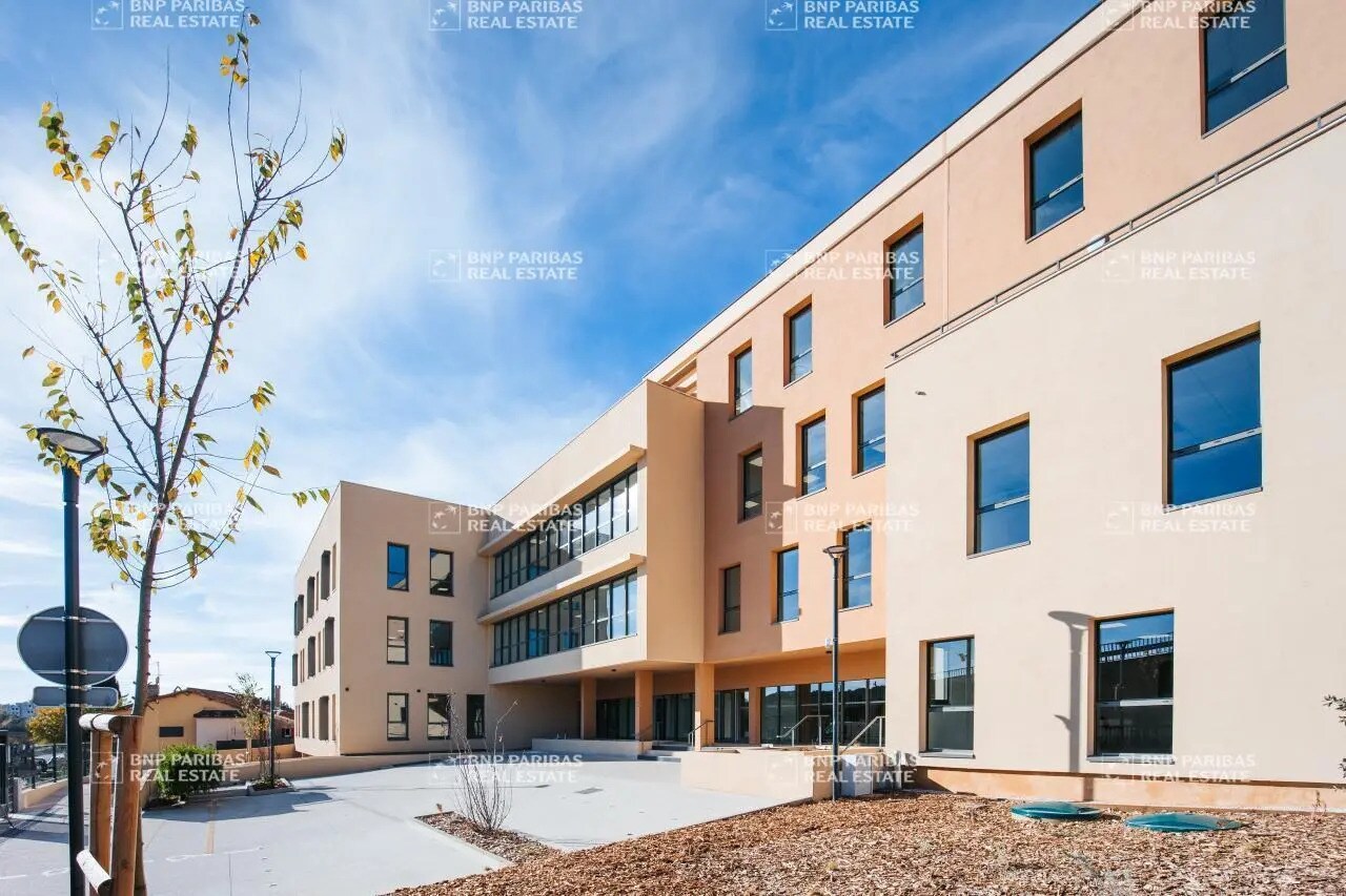 Bureau dans Aix-en-Provence à louer Photo de l’immeuble– Image 1 sur 36