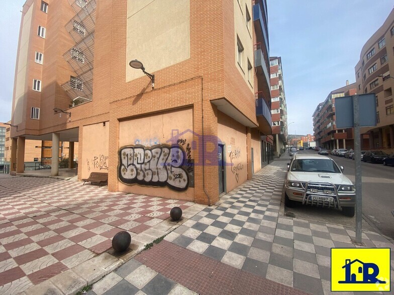 Local commercial dans Cuenca, Cuenca à louer - Photo intérieure – Image 1 sur 1