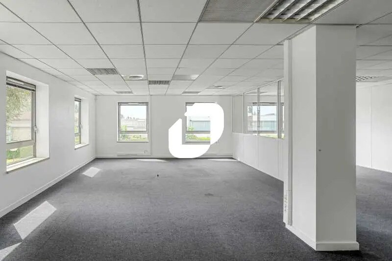 Bureau dans Limonest à louer Photo intérieure– Image 1 sur 13